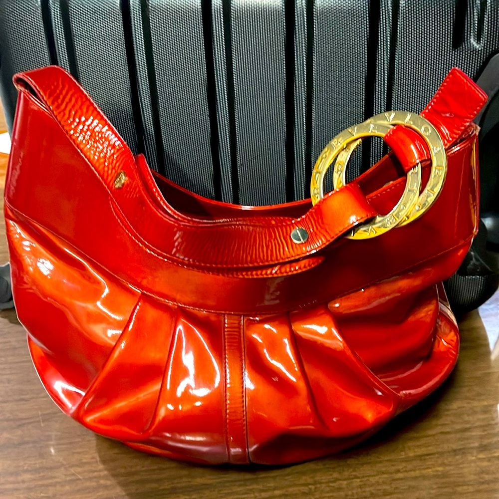 Bvulgary shoulder bag (Authentic)